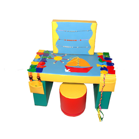 didakticheskiy-stol-s-pufikom-2